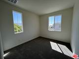 25198 Harmony Ave - Photo 8