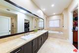 5057 Maplewood Ave - Photo 17