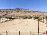 55616 Pipes Canyon Rd - Photo 32