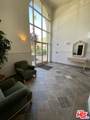 937 12th St - Photo 3
