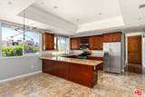 632 Kings Rd - Photo 2