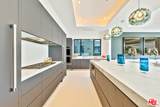 2030 Talmadge St - Photo 18