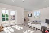 313 Reeves Dr - Photo 6