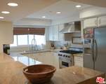 10390 La Grange Ave - Photo 8
