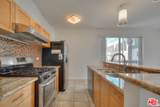302 19th St - Photo 7