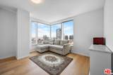 889 Francisco St - Photo 7