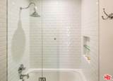 2385 Roscomare Rd - Photo 14