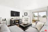 1621 Barry Ave - Photo 2