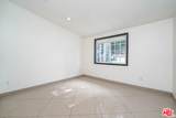 20746 Clarendon St - Photo 32