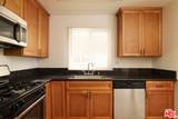 5516-1/2 Cahuenga Blvd - Photo 9