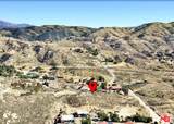 24440 Country Rd - Photo 2