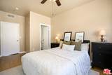 6525 Woodman Ave - Photo 19