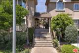 6525 Woodman Ave - Photo 37