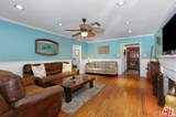 4721 Greenbush Ave - Photo 3