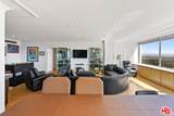 2220 Avenue Of The Stars - Photo 20