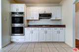 15601 Morrison St - Photo 18