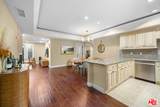 837 Crenshaw Blvd - Photo 3