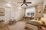 6033 Fallbrook Ave - Photo 11