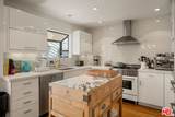 812 16th St - Photo 8