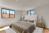 4329 Radford Ave - Photo 14