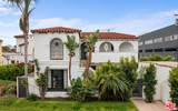 8472 Oakwood Ave - Photo 1