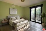 3147 Hollyridge Dr - Photo 8