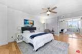 540 Kelton Ave - Photo 9