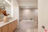 13600 Marina Pointe Dr - Photo 16