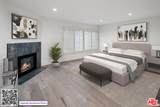 1160 Granville Ave - Photo 7