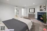 1160 Granville Ave - Photo 8