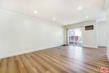 8208 Romaine St - Photo 2