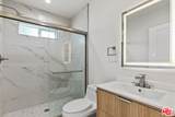 6930 Babcock Ave - Photo 7