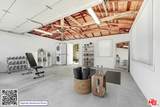 2050 Walgrove Ave - Photo 9