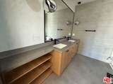 3021 Stanford Ave - Photo 19