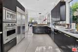 2425 Clement Ave - Photo 11