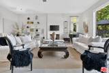 2425 Clement Ave - Photo 6