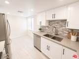 5009 Woodman Ave - Photo 7
