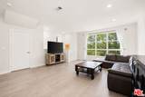 2700 Chaucer St - Photo 3