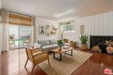 530 Barrington Ave - Photo 1