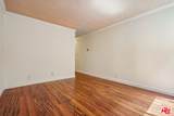 530 Barrington Ave - Photo 19