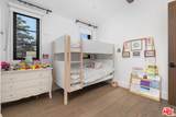 635 Seward St - Photo 18