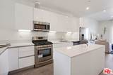 1040 Mariposa Ave - Photo 3