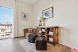 1040 Mariposa Ave - Photo 4