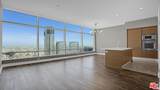 900 Olympic Blvd - Photo 2
