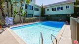 1525 Hayworth Ave - Photo 31