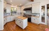 1924 Wattles Dr - Photo 18