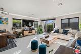 801 Howard St - Photo 1