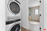 8730 Holloway Dr - Photo 21