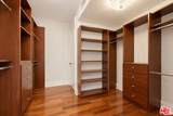 1126 Yale St - Photo 12