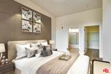345 Gramercy Pl - Photo 23